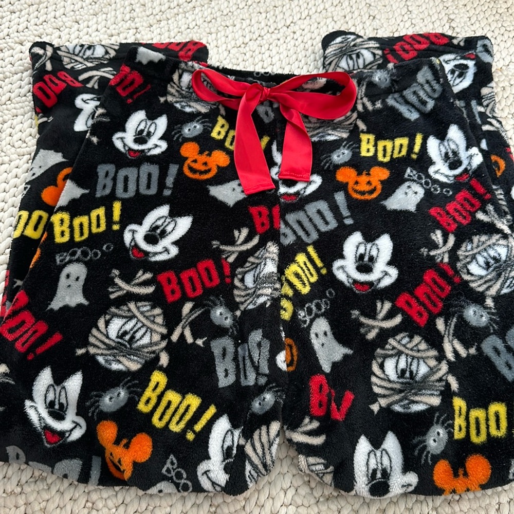 Preowned worn Disney Halloween Fleece pj bottoms.